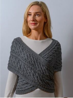 NWT Fisherman Out of Ireland Crossover Wrap - Grey